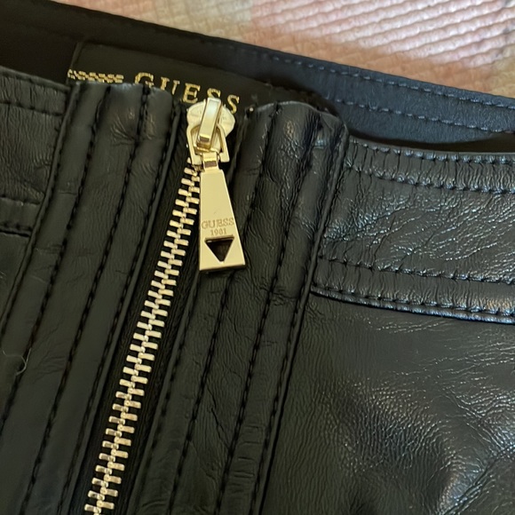 Guess Black Vegan Leather Skirt - Picture 3 of 6